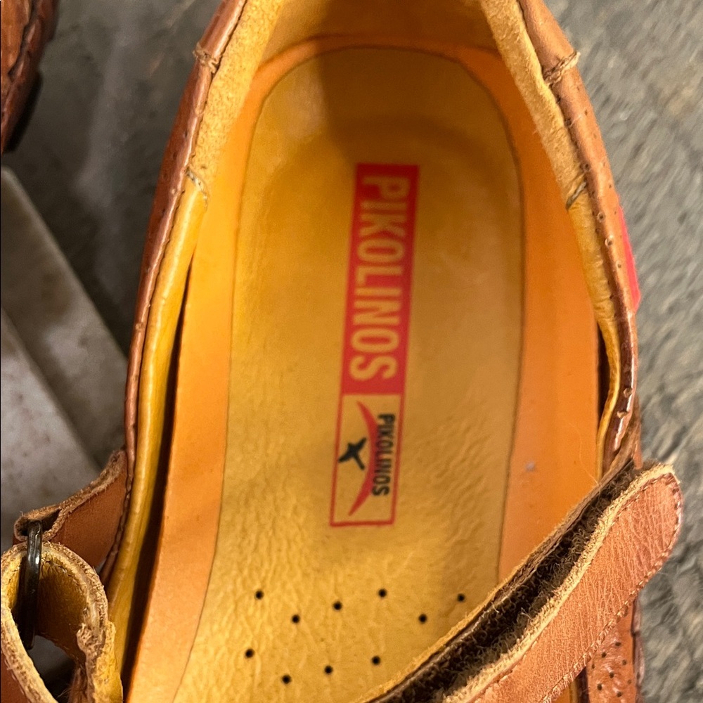 Pikolinos Brown Leather Driving Mary Jane Shoes Hook & Loop Sz EU 40/US 9.5 - Picture 2 of 11
